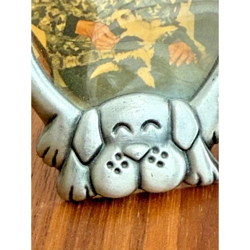 2 VINTAGE PEWTER TYPE SMALL DOGS PUPPY CUTE STANDING PICTURE FRAMES